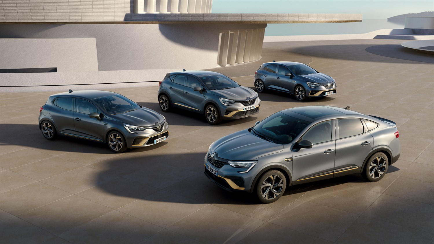 vehicles equipped with Renault E-Tech full hybrid technology